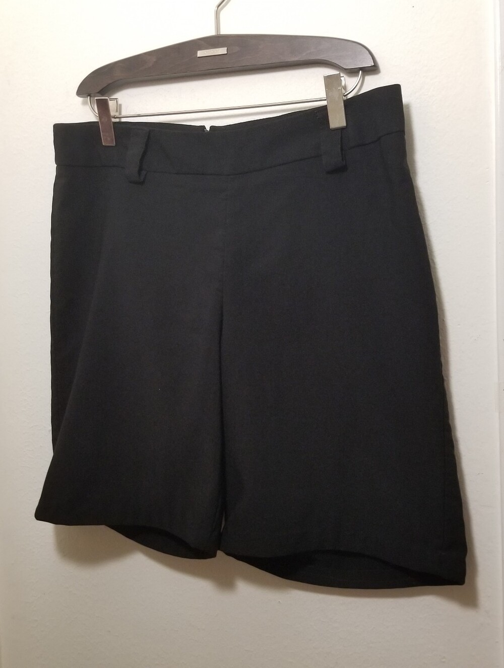 Vintage Cleveland Street Women's 18 Black Tailored High-Waisted Dress Shorts